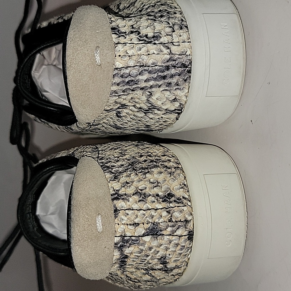 COLE HAAN WOMEN'S GRANSPRO SPECTATOR SNEAKERS - Picture 9 of 15